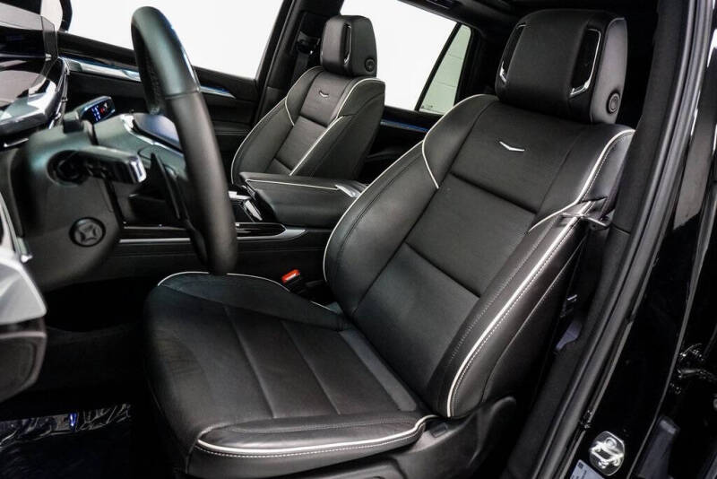 2025 Cadillac Escalade Premium Luxury