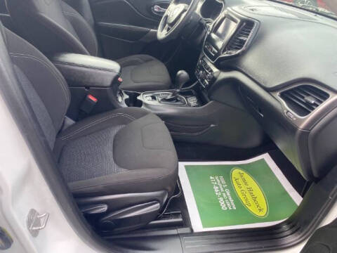 2021 Jeep Cherokee Freedom