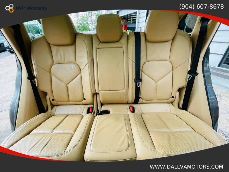 2011 Porsche Cayenne S