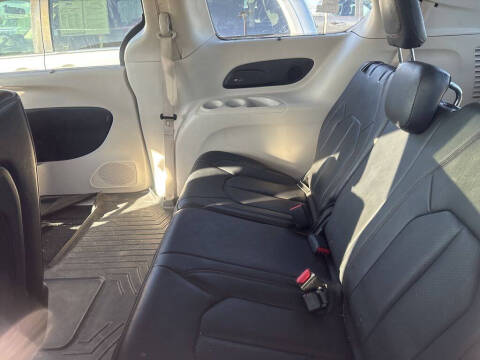 2018 Chrysler Pacifica Touring L Plus