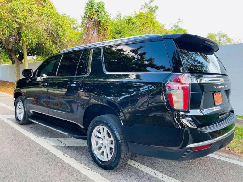 2021 Chevrolet Suburban LT