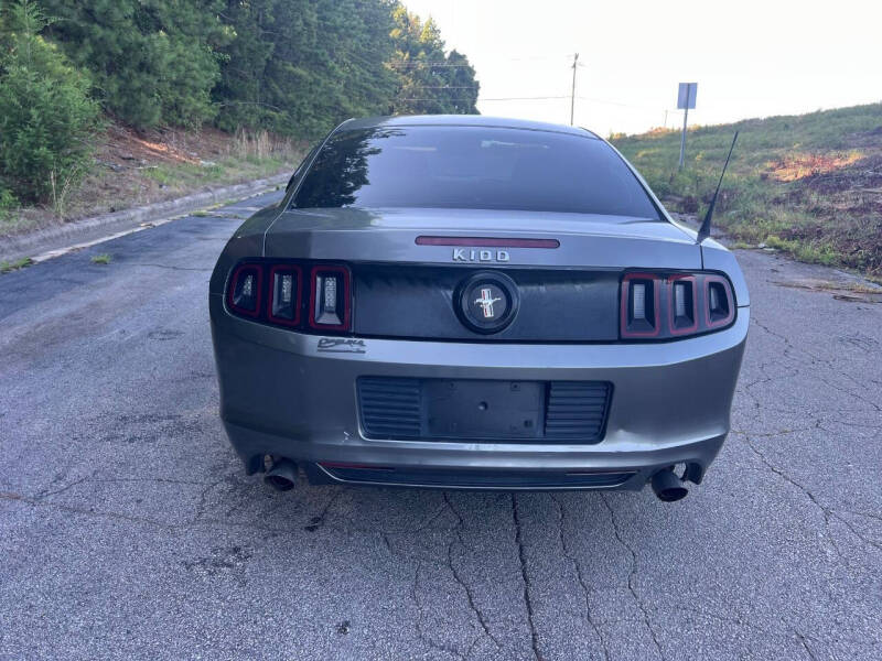 2014 Ford Mustang V6
