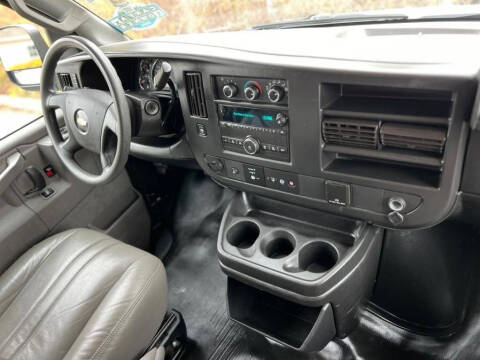 2018 Chevrolet Express 2500