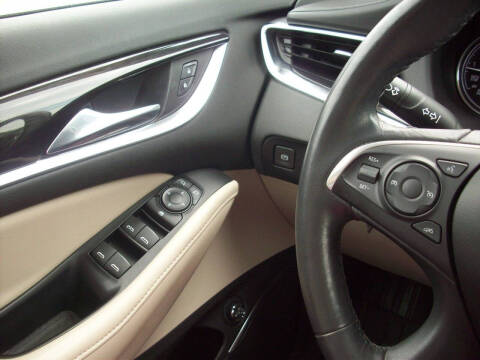 2021 Buick Enclave Essence