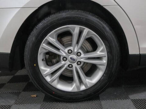 2016 Ford Taurus SEL