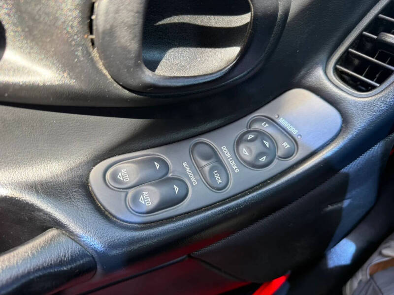 2004 Chevrolet Corvette