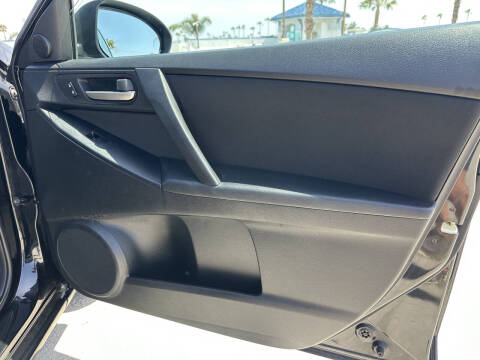 2013 Mazda MAZDA3 i Touring