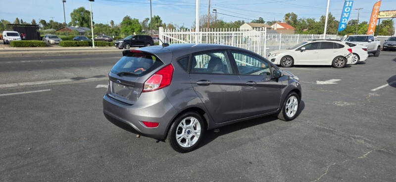 2014 Ford Fiesta SE
