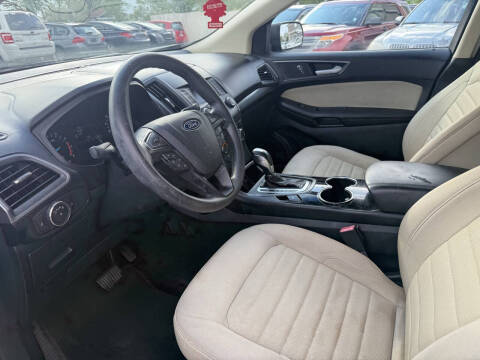 2016 Ford Edge SE