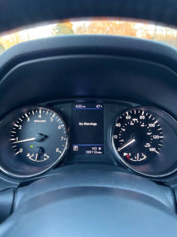 2018 Nissan Rogue SV