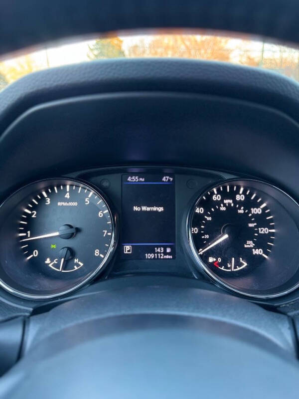 2018 Nissan Rogue SV