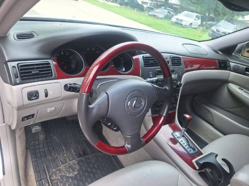 2003 Lexus ES 300