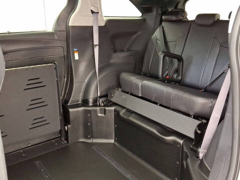 2025 Toyota Sienna XSE 7-Passenger