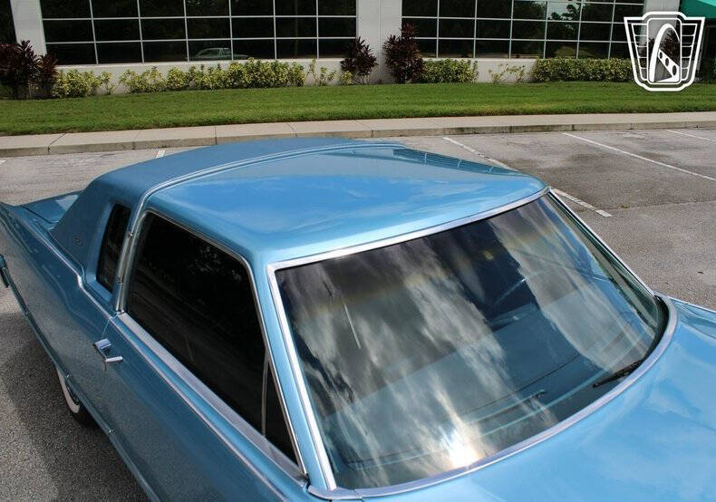 1977 Lincoln Continental