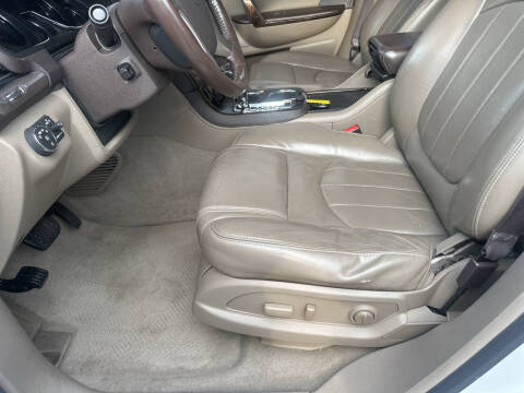 2016 GMC Acadia Denali