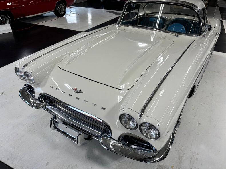 1961 Chevrolet Corvette