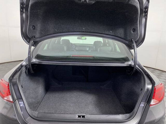 2016 Chrysler 200 S