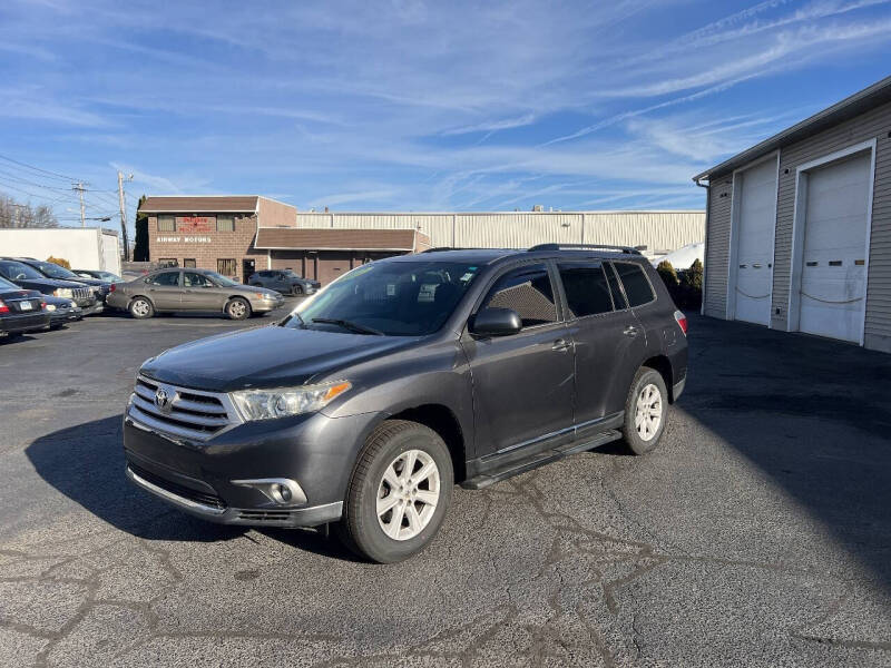 2012 Toyota Highlander SE