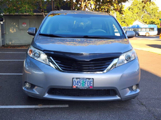 2011 Toyota Sienna for sale at ETHAN AUTO SALES LLC in Portland, OR