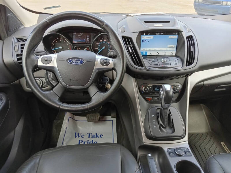 2016 Ford Escape SE