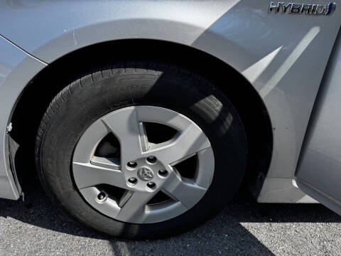 2010 Toyota Prius III