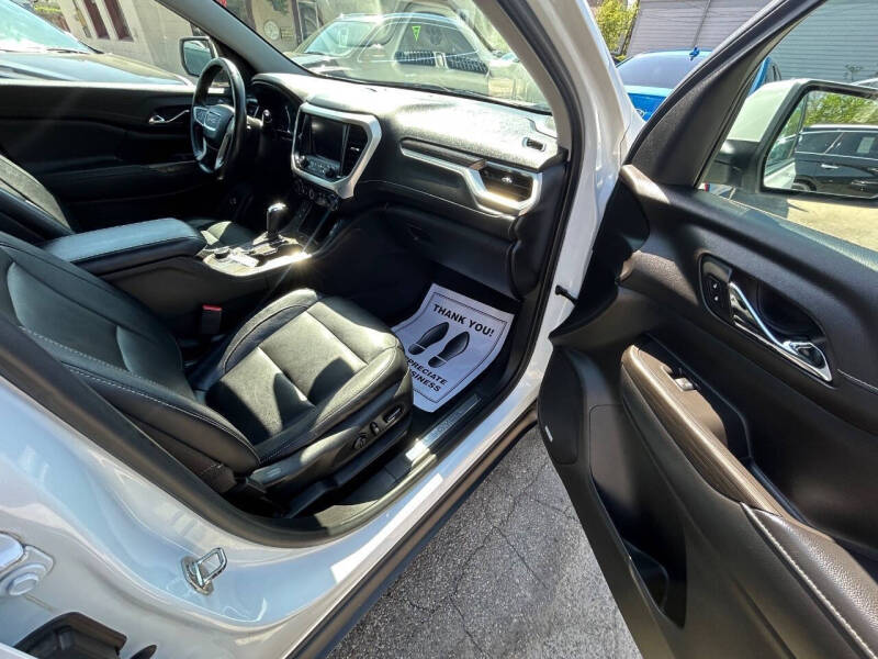 2019 GMC Acadia SLT-1