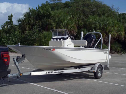 2020 Boston Whaler Montauk 17