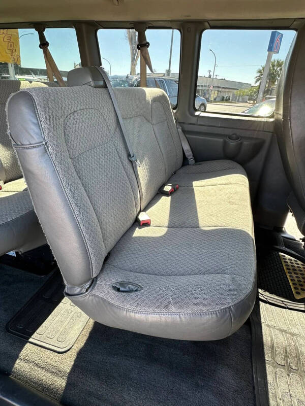 2013 Chevrolet Express LT 3500
