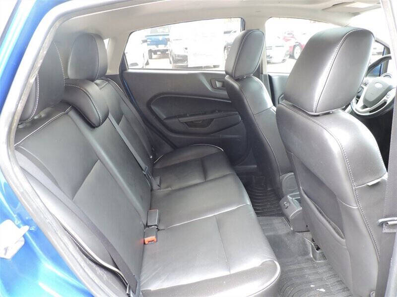 2011 Ford Fiesta SES