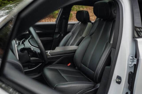 2024 Cadillac LYRIQ Tech