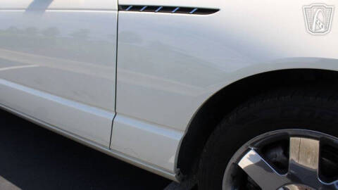 2002 Ford Thunderbird Deluxe