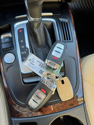 2014 Audi A4 2.0T quattro Premium Plus