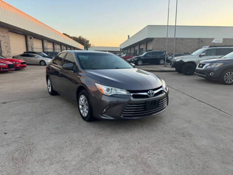 2017 Toyota Camry Hybrid