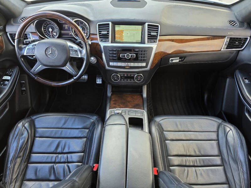 2016 Mercedes-Benz GL-Class AMG GL 63