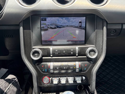 2020 Ford Mustang EcoBoost Premium