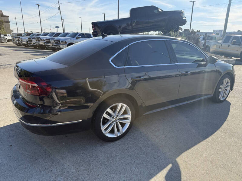 2018 Volkswagen Passat 2.0T SE