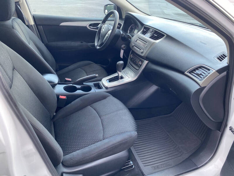 2013 Nissan Sentra SR