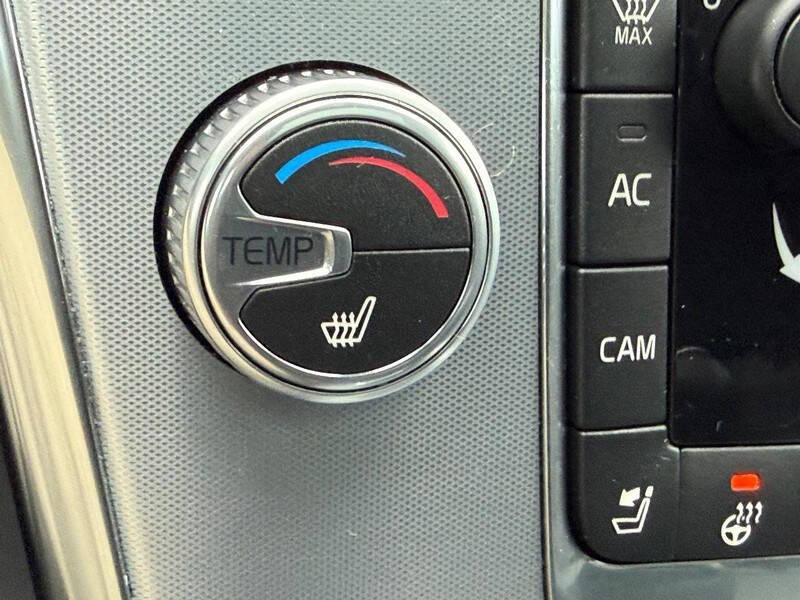 2017 Volvo XC60 T6 Dynamic