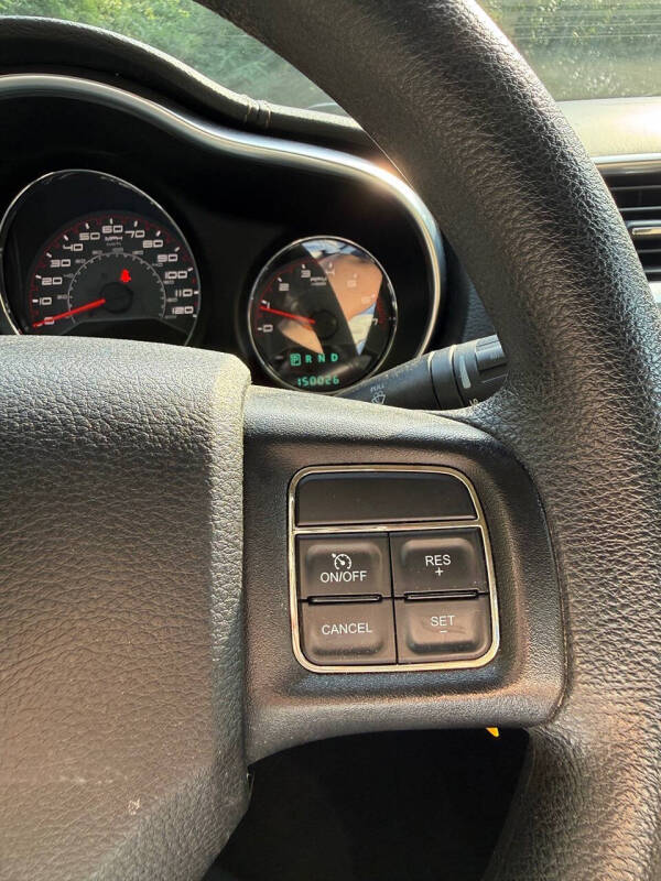 2013 Dodge Avenger SE