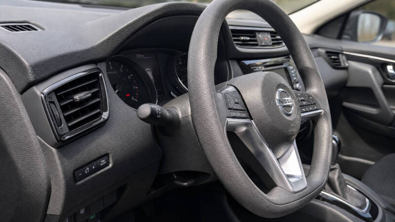 2020 Nissan Rogue Sport S