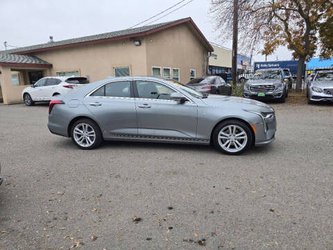 2023 Cadillac CT4 Luxury