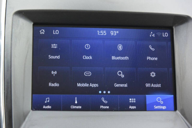 2020 Ford Edge Titanium