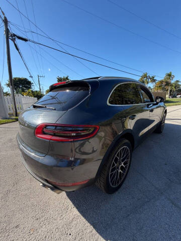 2018 Porsche Macan S