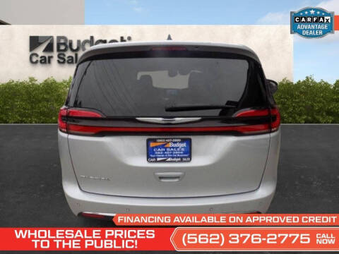 2024 Chrysler Pacifica Touring L