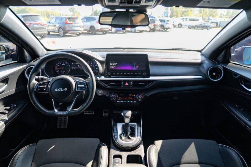 2023 Kia Forte GT-Line