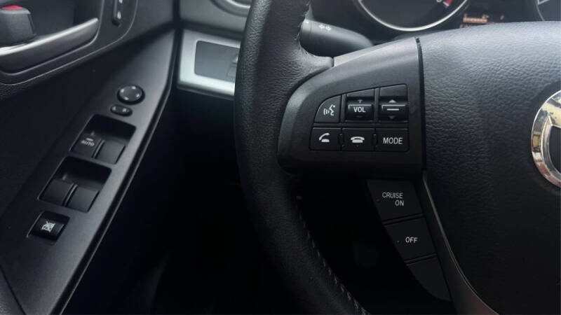 2012 Mazda MAZDA3 i Touring