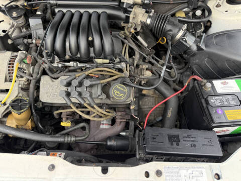 2003 Ford Taurus SES