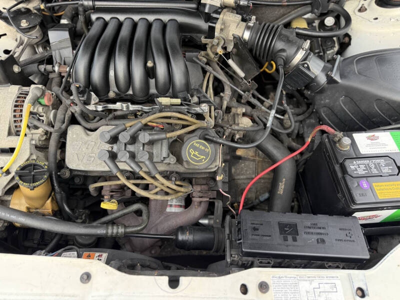 2003 Ford Taurus SES