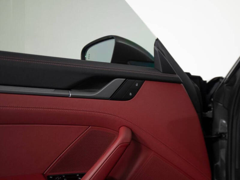 2024 Porsche 911 Carrera 4S