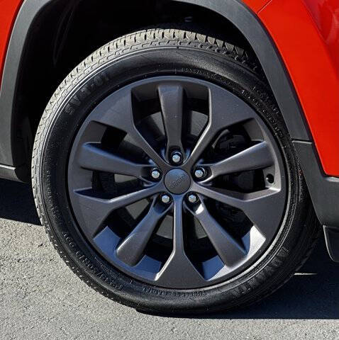 2021 Jeep Cherokee 80th Anniversary Edition